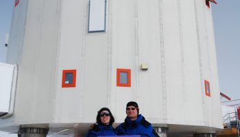 Carole and Didier in front of Concordia base. Credits: ESA/IPEV/PNRA