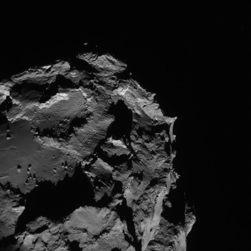 Comet 67P/C-G from a distance of 61 km on 23 August. Credits: ESA/Rosetta/NAVCAM