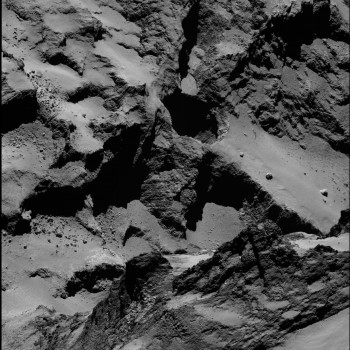 Дупки на кометата создаваат млазови прашина