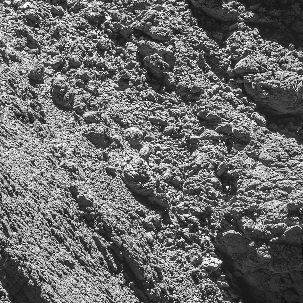 Philae was spotted on the far right hand side of an image taken on 2 September 2016. Credits: ESA/Rosetta/MPS for OSIRIS Team MPS/UPD/LAM/IAA/SSO/INTA/UPM/DASP/IDA