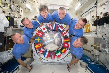 Expedition 52 crew