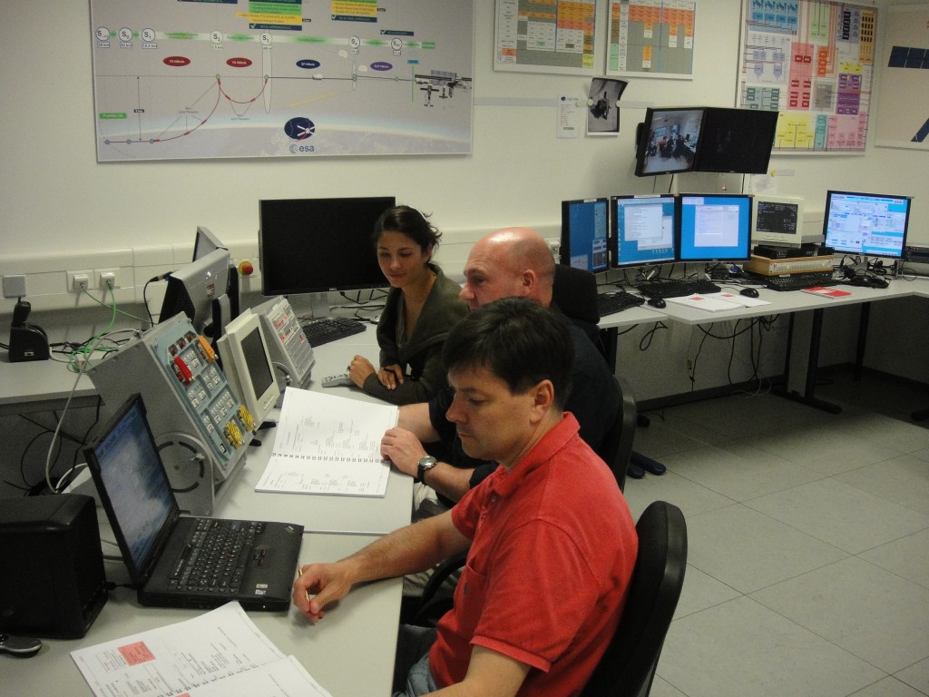 André Kuipers in ATV training at EAC