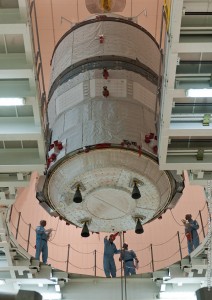 ATV Albert Einstein is lowered into position for integration with its Ariane 5 launcher