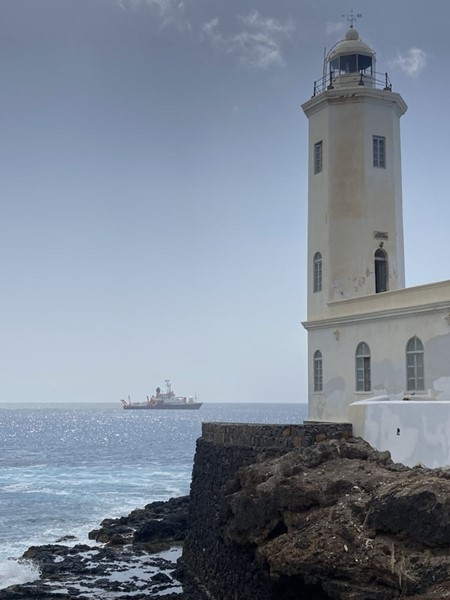 The Meteor seen from the coast of Praia, Cape Verde. (University of Oslo-Robert Oscar David)