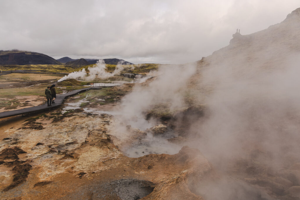 Geothermal vents, powered by the meeting of tectonic plates, bring textbook geology to life. The Earth breathes here –loud, hot, and unmistakably alive. (Ocean Media Lab)