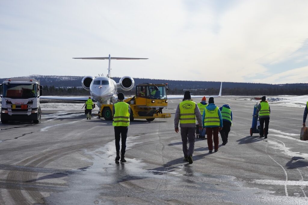 The HALO aircraft is being fuelled after hangar rollout. (Image credit: Jonas von Bismarck, ESA).