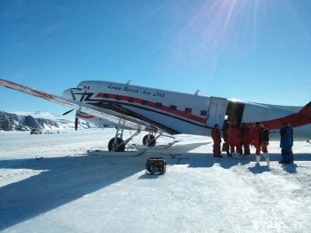 Bassler snowplane. Credits: ESA/IPEV/PNRA-A. Golemis