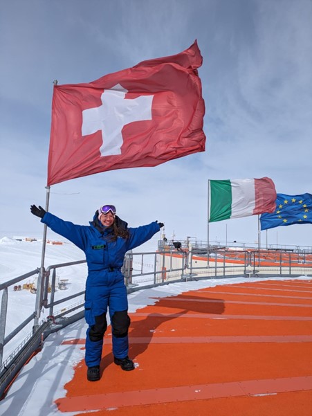 Raising of the Swiss flag at Concordia Station in Antarctica. Credits: Jessica Studer, IPEV/PNRA/ESA