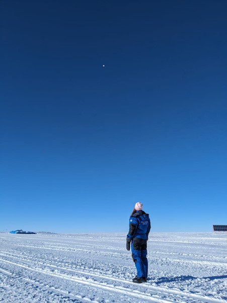 Endless white at Concordia station in Antarctica. Credits: Jessica Studer, IPEV/PNRA/ESA
