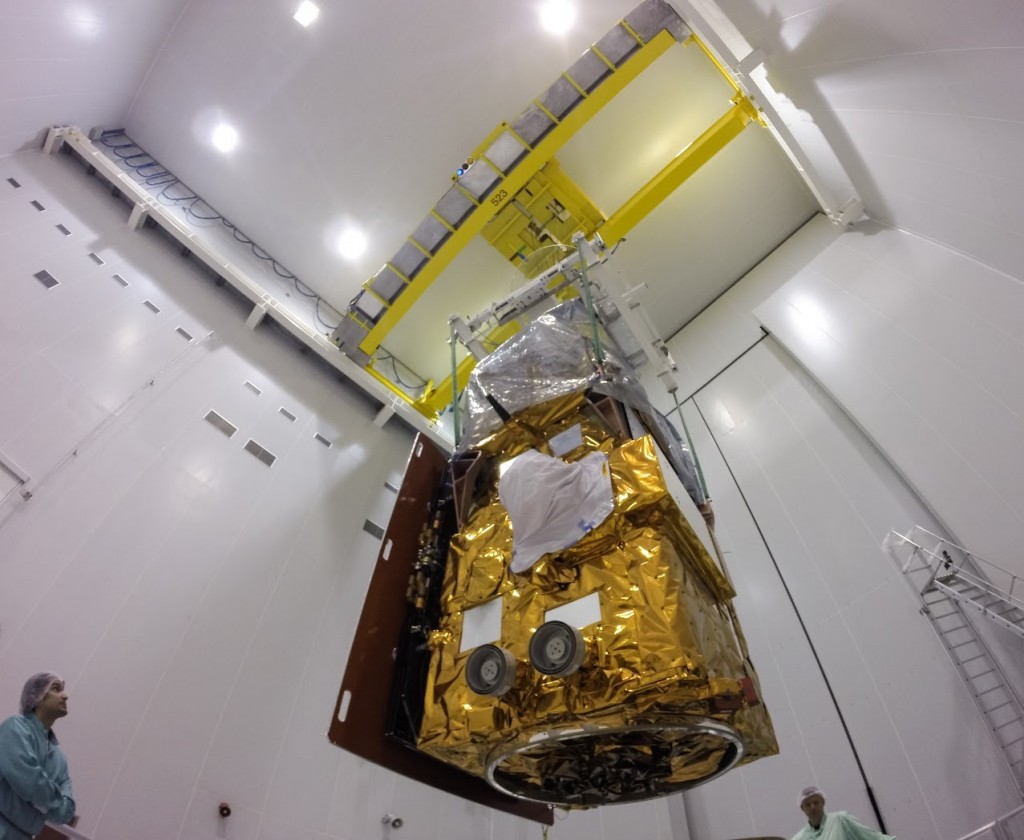 Sentinel-2A being lowered onto the launch adapter. (ESA/M. Pédoussaut)