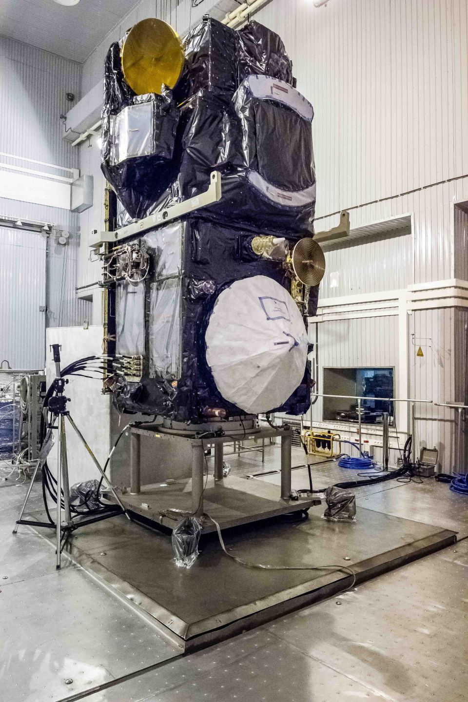 Sentinel-3A Takes Power Nap – Earth Observation Launch Campaigns