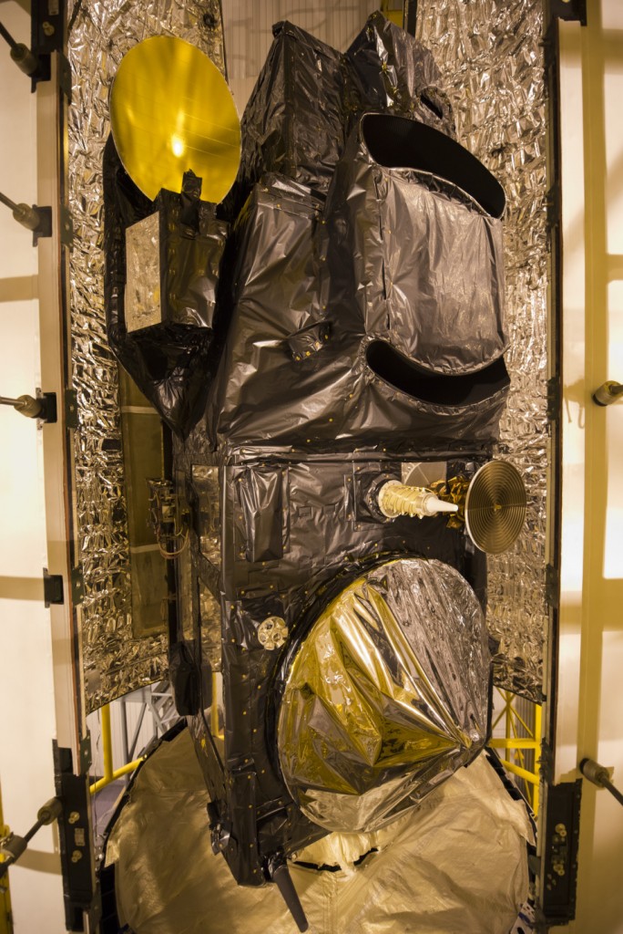 Sentinel-3A a tight fit in the fairing half shells. (ESA)