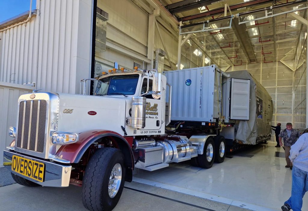 Oversize truck for EarthCARE. (ESA)