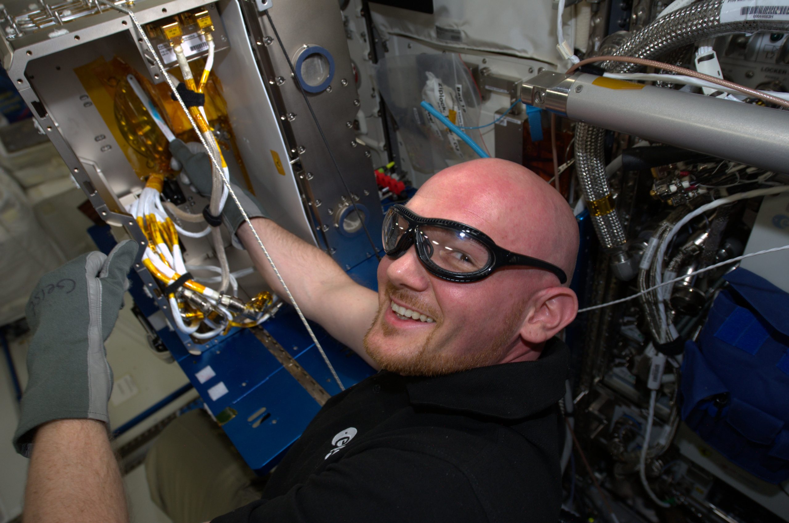 Alexander Gerst with EML in the International Space Station Credit: ESA/NASA
