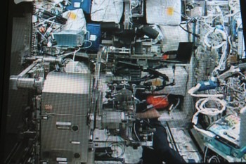 Columbus laboratory with Mares deployed. Credits: Col-CC cam