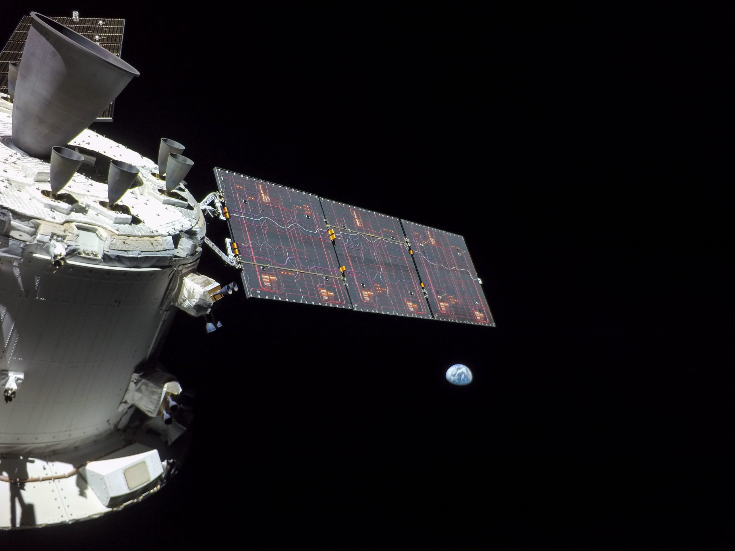 ESA's European Service Module propelling NASA's Orion spacecraft during Artemis I. Credit: NASA