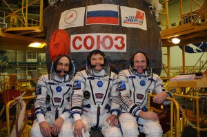 Exp 30 crewmembers with Soyuz TMA-03M