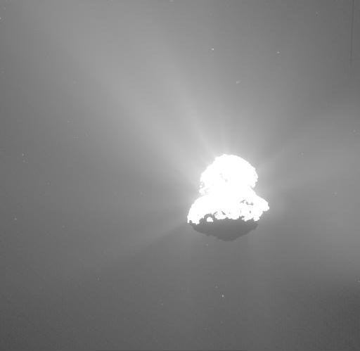 Rosetta’s OSIRIS wide-angle camera captures the moment a jet bursts into action. The first image was captured at 07:13 CET on 12 March 2015, the second two minutes later. Credits: ESA/Rosetta/MPS for OSIRIS Team MPS/UPD/LAM/IAA/SSO/INTA/UPM/DASP/IDA