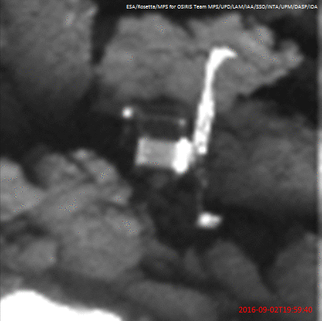 Animated GIF of Philae as observed on 2 September 2016 compared with the 3D model. Credits: 3D Philae shape: CNES/A.Charpentier; inset : ESA/Rosetta/MPS for OSIRIS Team MPS/UPD/LAM/IAA/SSO/INTA/UPM/DASP/IDA, 