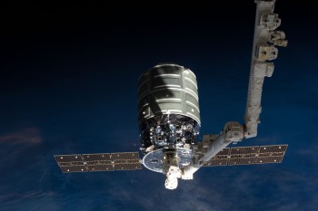 Cygnus-2 berthing with International Space Station. Credits: ESA/NASA