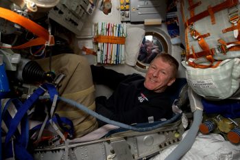 Soyuz seat check three weeks before departure. Credits: ESA/NASA